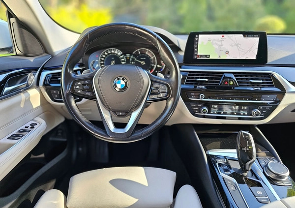 BMW 6GT cena 120000 przebieg: 119874, rok produkcji 2018 z Łódź małe 781